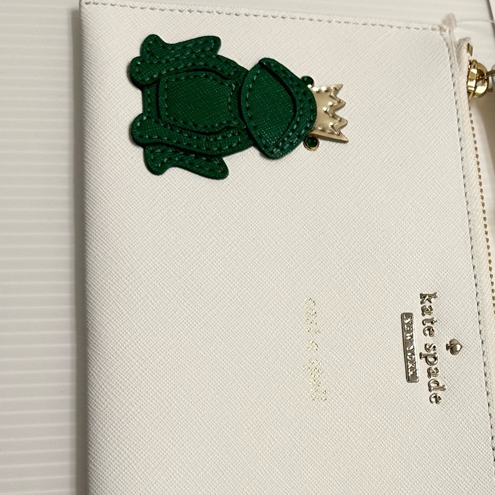 Kate Spade Cast A Spell” Frog Wristlet